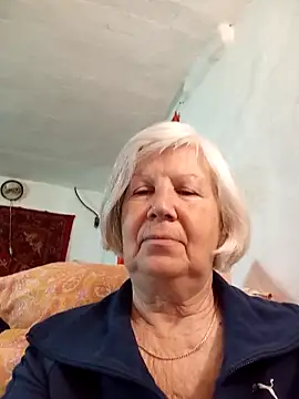 KlaudiaDarling online show from 04/03/26, 08:01