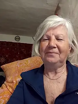 KlaudiaDarling online show from 04/07/26, 09:48