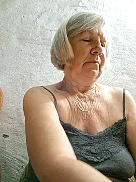 KlaudiaDarling online show from 07/08/26, 02:16