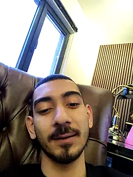 rzgaronlinq online show from 01/08/26, 01:46