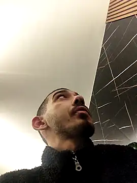 rzgaronlinq online show from 01/09/26, 07:26