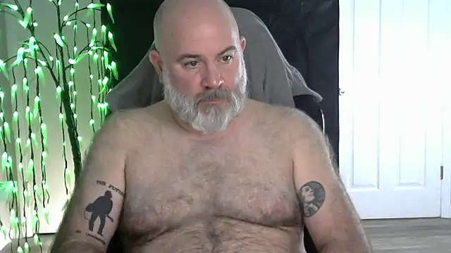 XJJ77x online show from 03/25/26, 01:11