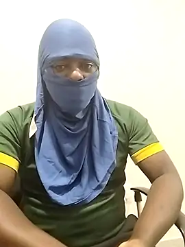 Bra-G online show from 12/22/25, 08:50