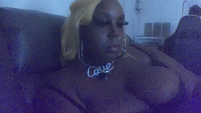Babyboo3620 online show from 05/18/26, 07:41