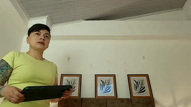 kat paradise online show from 03/05/26, 11:39