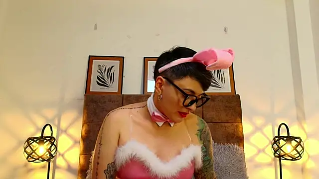 kat paradise online show from 04/03/26, 02:15