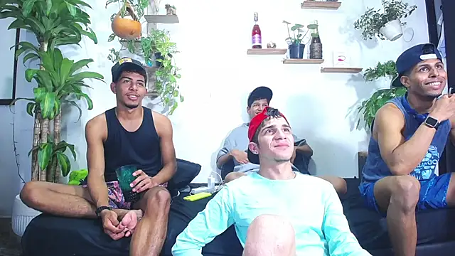 Interracial Snow Bunny online show from 02/28/26, 11:28