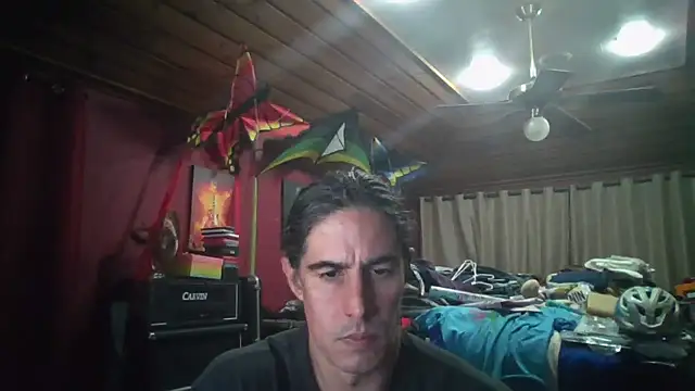 koolchillfun696969 online show from 12/23/25, 04:21