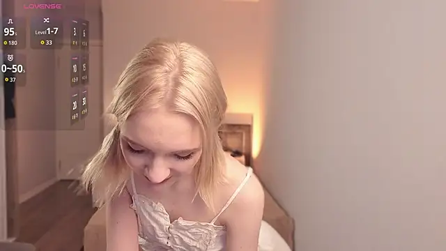 lily moony online show from 05/17/26, 10:50