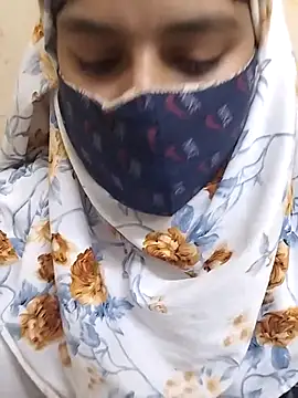 Snapshot of rukhsar_ chatting on 02/18/26, 06:53 rukhsar online show from 02/18/26, 06:53