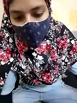 Snapshot of rukhsar_ chatting on 02/26/26, 04:55 rukhsar online show from 02/26/26, 04:55