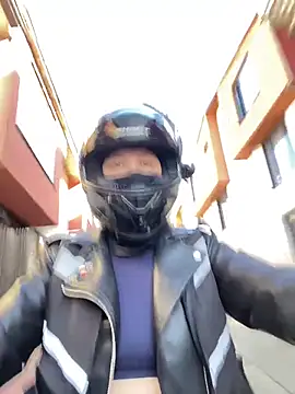 Scarlet auraa online show from 03/20/26, 09:30