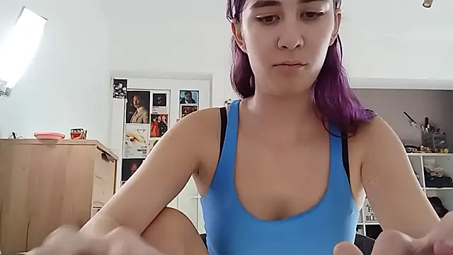 StephanieBugtong online show from 01/09/26, 12:30