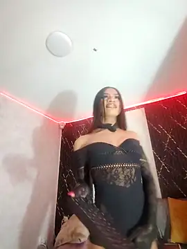 Snapshot of Isis_Hot__ chatting on 02/20/26, 11:16 Isis Hot online show from 02/20/26, 11:16