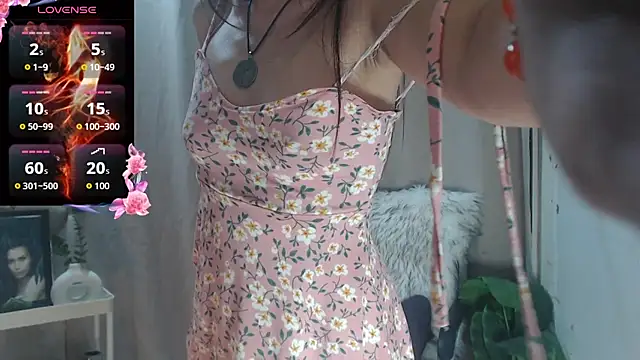 Snapshot of Andrea_bricks06 chatting on 02/12/26, 08:15 Andrea bricks06 online show from 02/12/26, 08:15