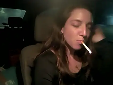 Snapshot of NickiiBianca chatting on 01/13/26, 12:05 NickiiBianca online show from 01/13/26, 12:05