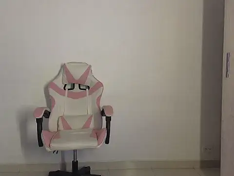 Daphne Grayy online show from 02/26/26, 12:26