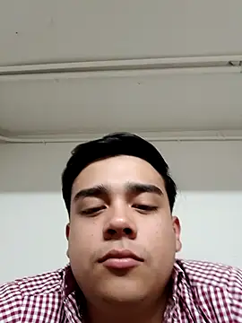 Snapshot of Yosoyelmismo-6737 chatting on 01/18/26, 10:57 Yosoyelmismo-6737 online show from 01/18/26, 10:57