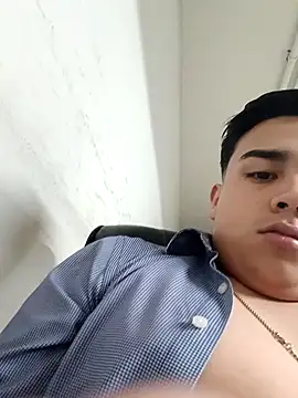 Snapshot of Yosoyelmismo-6737 chatting on 02/09/26, 11:53 Yosoyelmismo-6737 online show from 02/09/26, 11:53