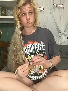 Autumn paige online show from 02/16/26, 11:56