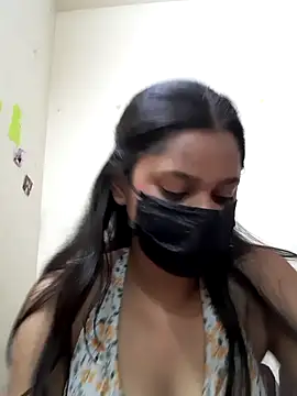 Snapshot of sexyyy_sonia chatting on 06/14/26, 04:14 sexyyy sonia online show from 06/14/26, 04:14