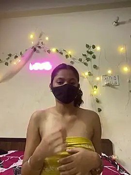 Snapshot of sexyyy_sonia chatting on 06/29/26, 10:59 sexyyy sonia online show from 06/29/26, 10:59