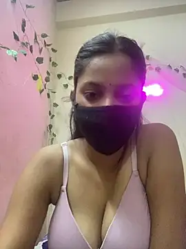 Snapshot of sexyyy_sonia chatting on 07/28/26, 05:47 sexyyy sonia online show from 07/28/26, 05:47
