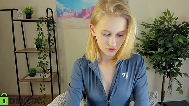 Delya Luw online show from 01/11/26, 09:36