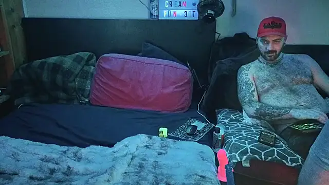 Dozercockweed online show from 04/05/26, 08:11