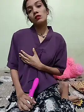 Honey lily-93 online show from 06/12/26, 08:46