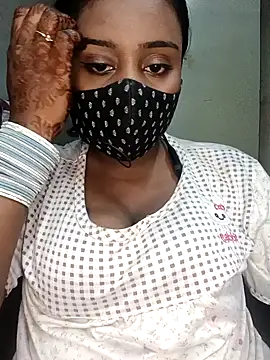 Hotty Nishaa online show from 04/02/26, 10:51