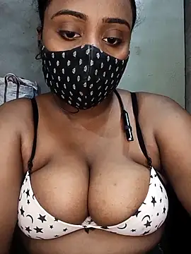 Hotty Nishaa online show from 04/03/26, 10:57