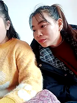 Snapshot of Faded_pink chatting on 01/09/26, 02:14 Faded pink online show from 01/09/26, 02:14