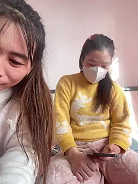 Snapshot of Faded_pink chatting on 01/11/26, 01:54 Faded pink online show from 01/11/26, 01:54