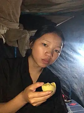 nanaa71 online show from 04/21/26, 09:15