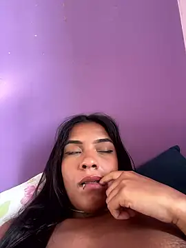 Lunnnaa777 online show from 01/07/26, 09:45