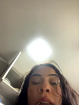 Lunnnaa777 online show from 01/12/26, 03:23