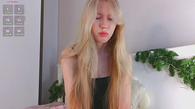 Snapshot of SirenThalassa chatting on 02/03/26, 08:41 SirenThalassa online show from 02/03/26, 08:41