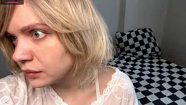 MelliSifuentes online show from 01/10/26, 08:16