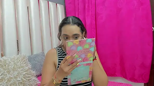 IsabelaAcosta online show from 02/09/26, 01:26