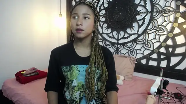 Snapshot of salome_willianss chatting on 01/09/26, 01:25 salome willianss online show from 01/09/26, 01:25