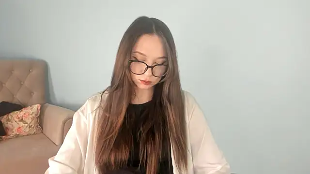 AugustaDakin online show from 01/11/26, 12:43