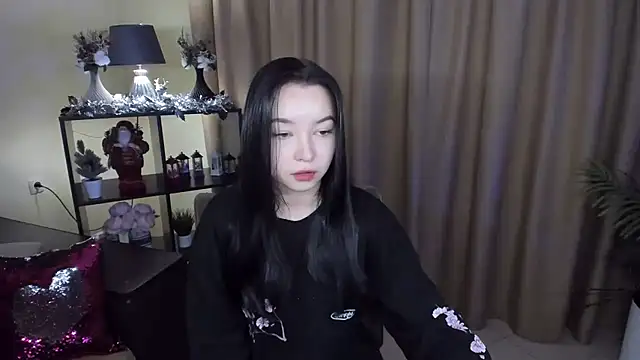 Snapshot of StellaGrace chatting on 01/14/26, 12:33 StellaGrace online show from 01/14/26, 12:33