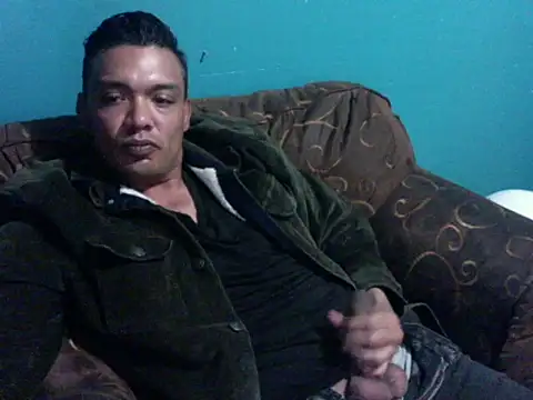 latinomoreno95 online show from 04/08/26, 01:49