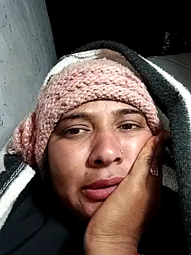 Punam sing online show from 01/11/26, 04:34