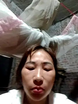 Fading roses online show from 03/27/26, 11:32