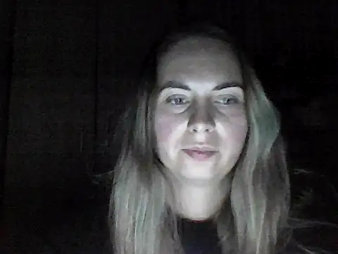 Snapshot of VikiLove765 chatting on 01/10/26, 07:59 VikiLove765 online show from 01/10/26, 07:59