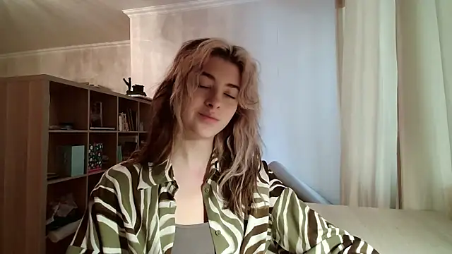 Dia DeAmas online show from 03/03/26, 10:43