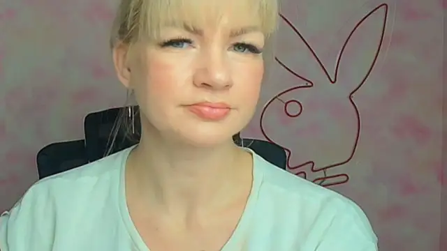 Snapshot of Madonna_Fire chatting on 03/06/26, 12:34 Madonna Fire online show from 03/06/26, 12:34