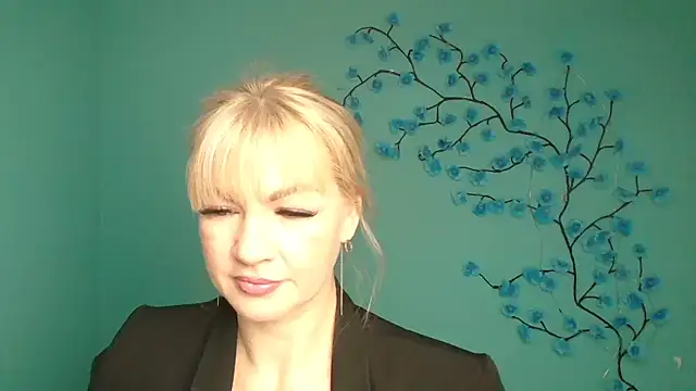 Snapshot of Madonna_Fire chatting on 03/07/26, 01:08 Madonna Fire online show from 03/07/26, 01:08